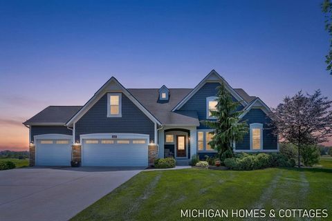 Photo of 4401 Grand Point, Holland Charter Township, MI 49424 (MLS # 71026025252)