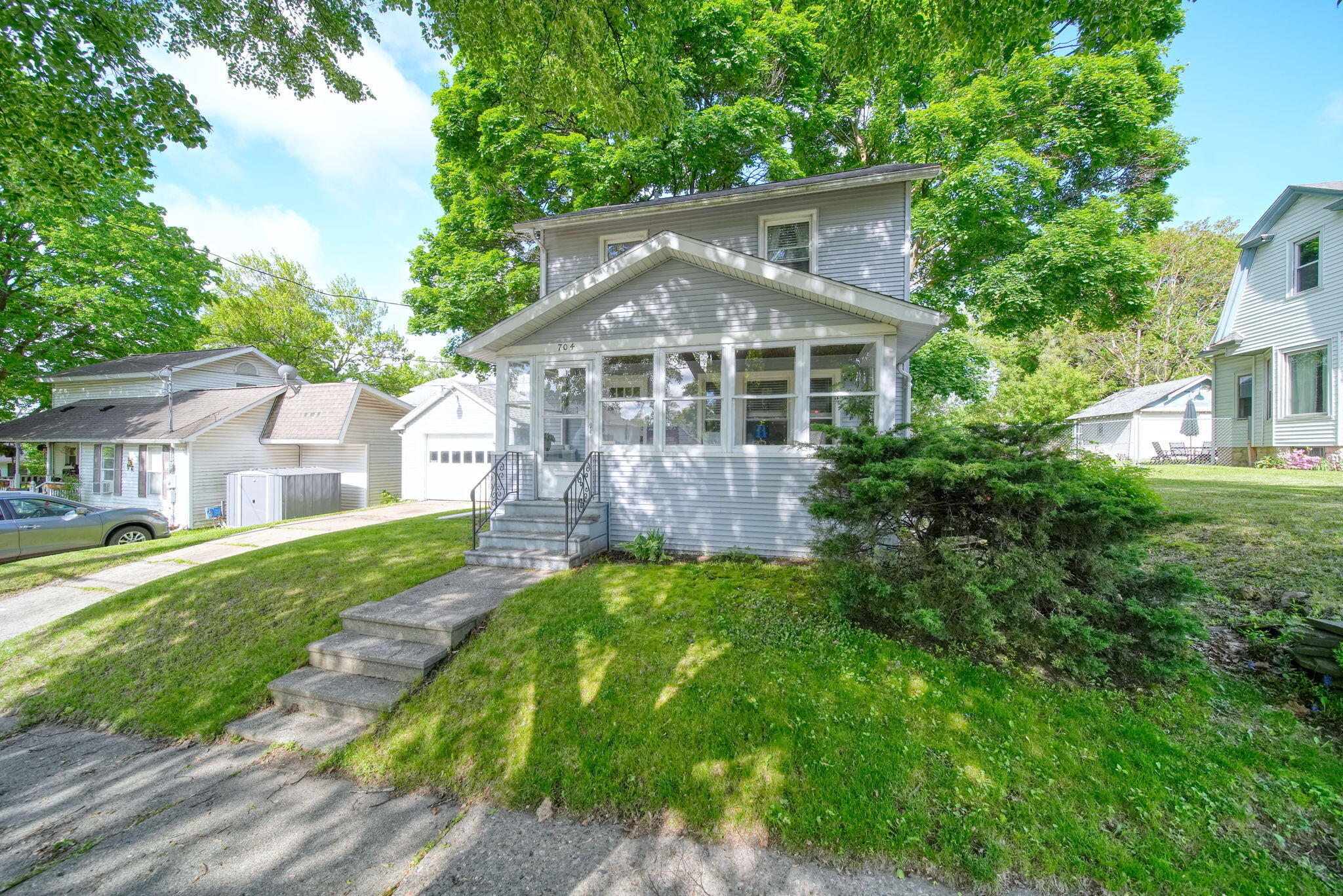 Listing image 1