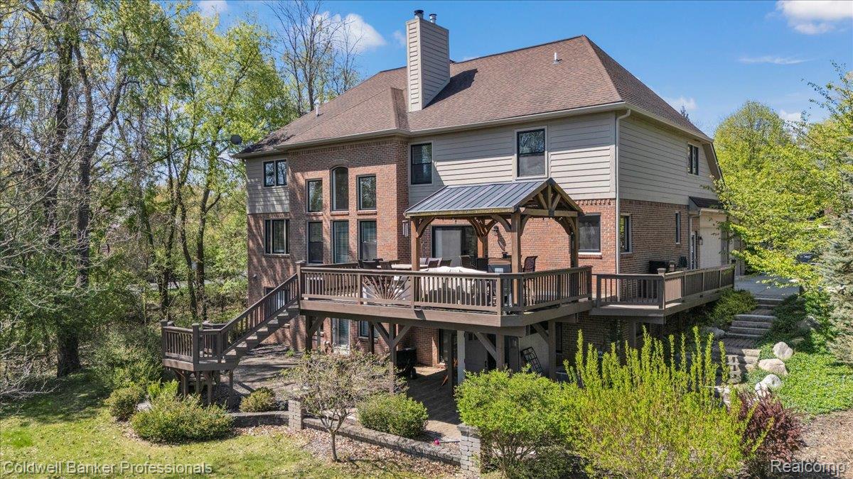 1445 Wood Trail