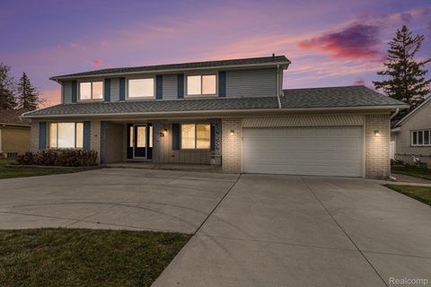 18765 Addison Drive Southfield City MI 48075