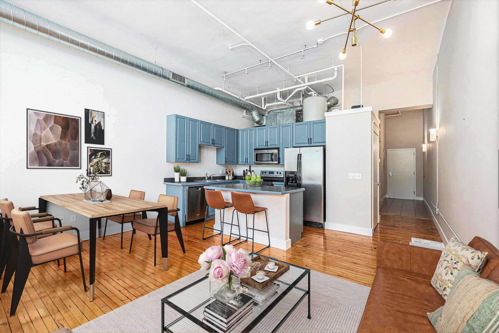 600 Broadway Avenue NW 206