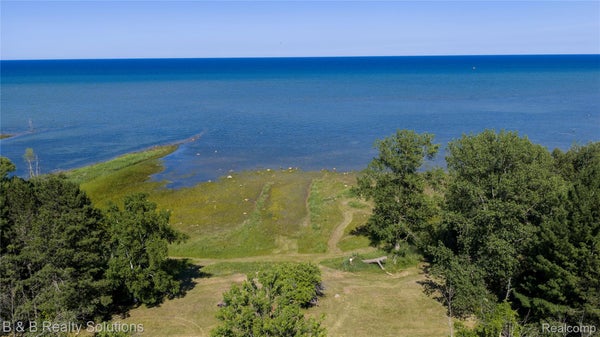ELM RD, PORT HOPE, MI 48468 - Image 232bbe096540281bcbd1e7c98e68f444/1509234325