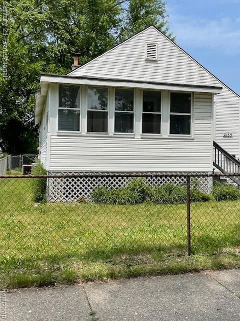 2135 JARVIS Avenue Warren City MI 48091