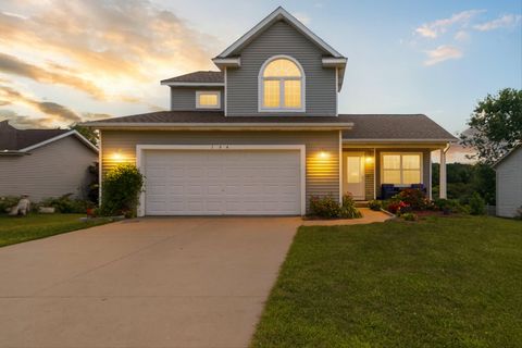 134 Grandview Comstock Charter Township MI 49053