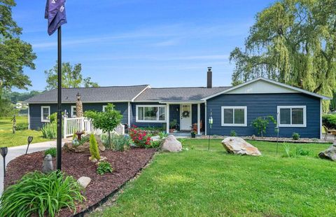 Properties Available 33 - 49 30994 US-12 Fawn River Township MI 49091