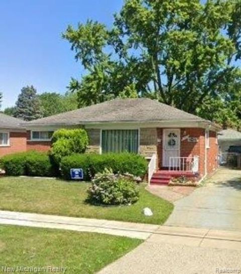 24936 Elmira Redford Charter Township MI 48239