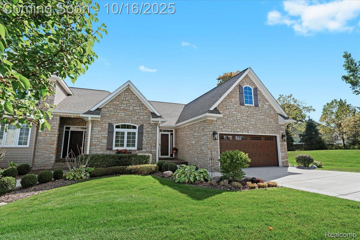68 Fox Hollow Drive
