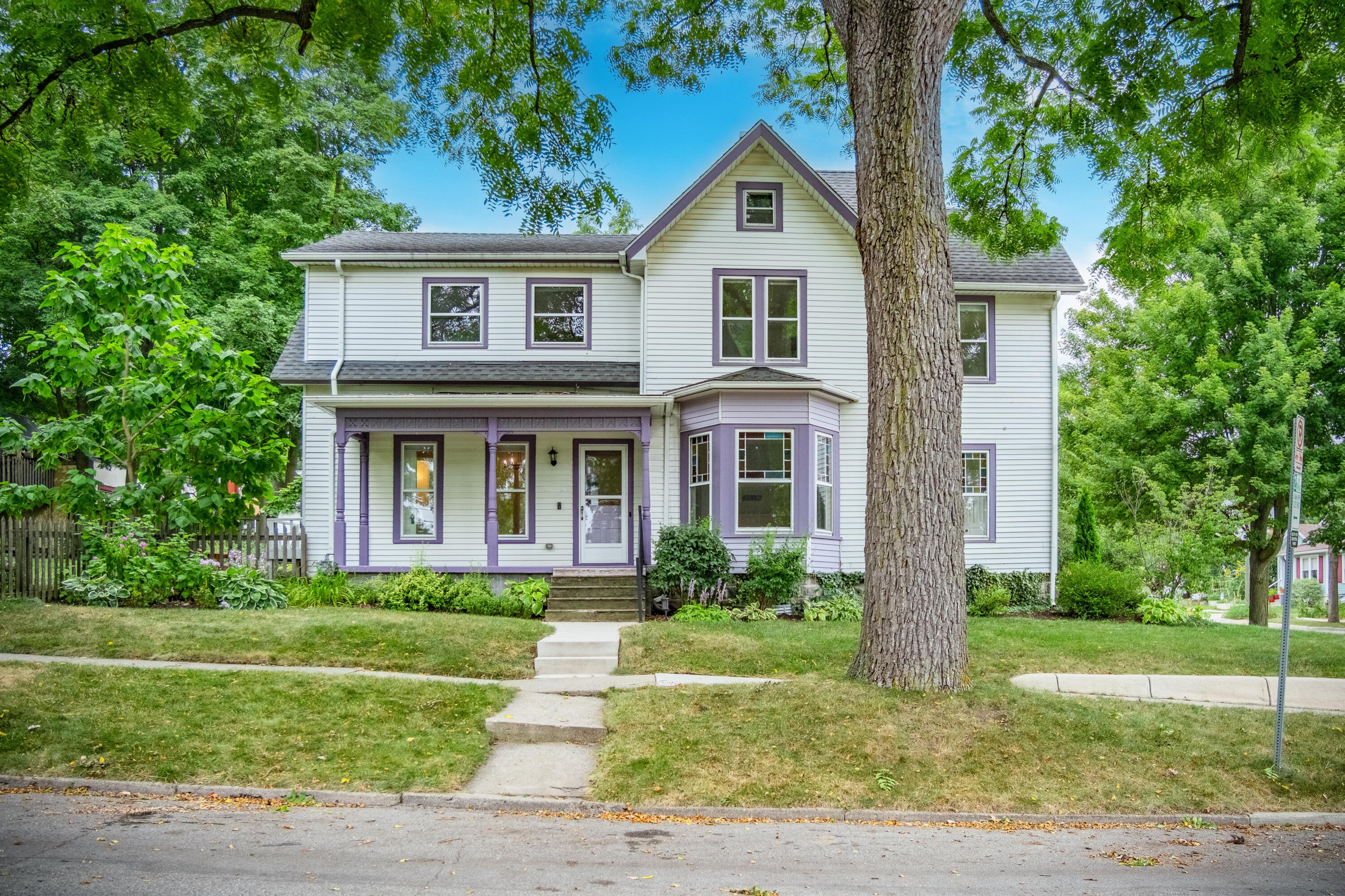 403 W Madison Street