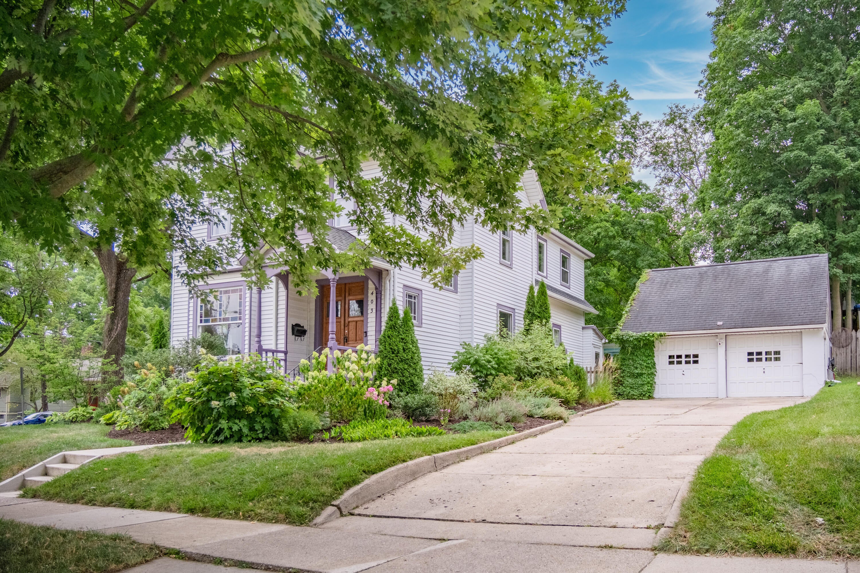 403 W Madison Street