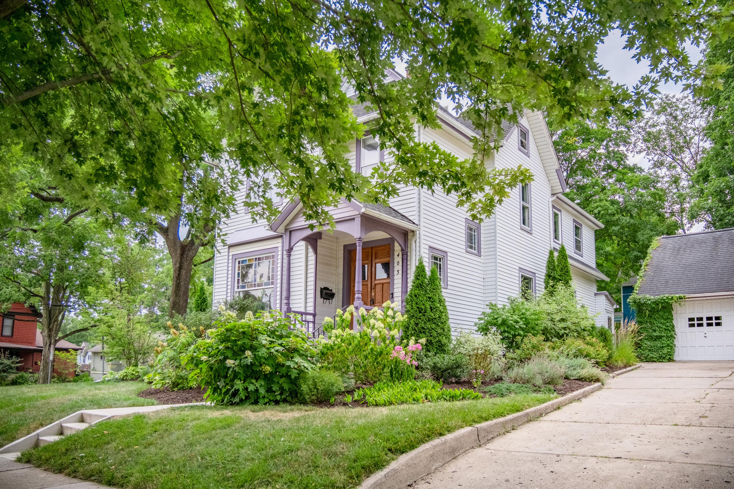 403 W Madison Street