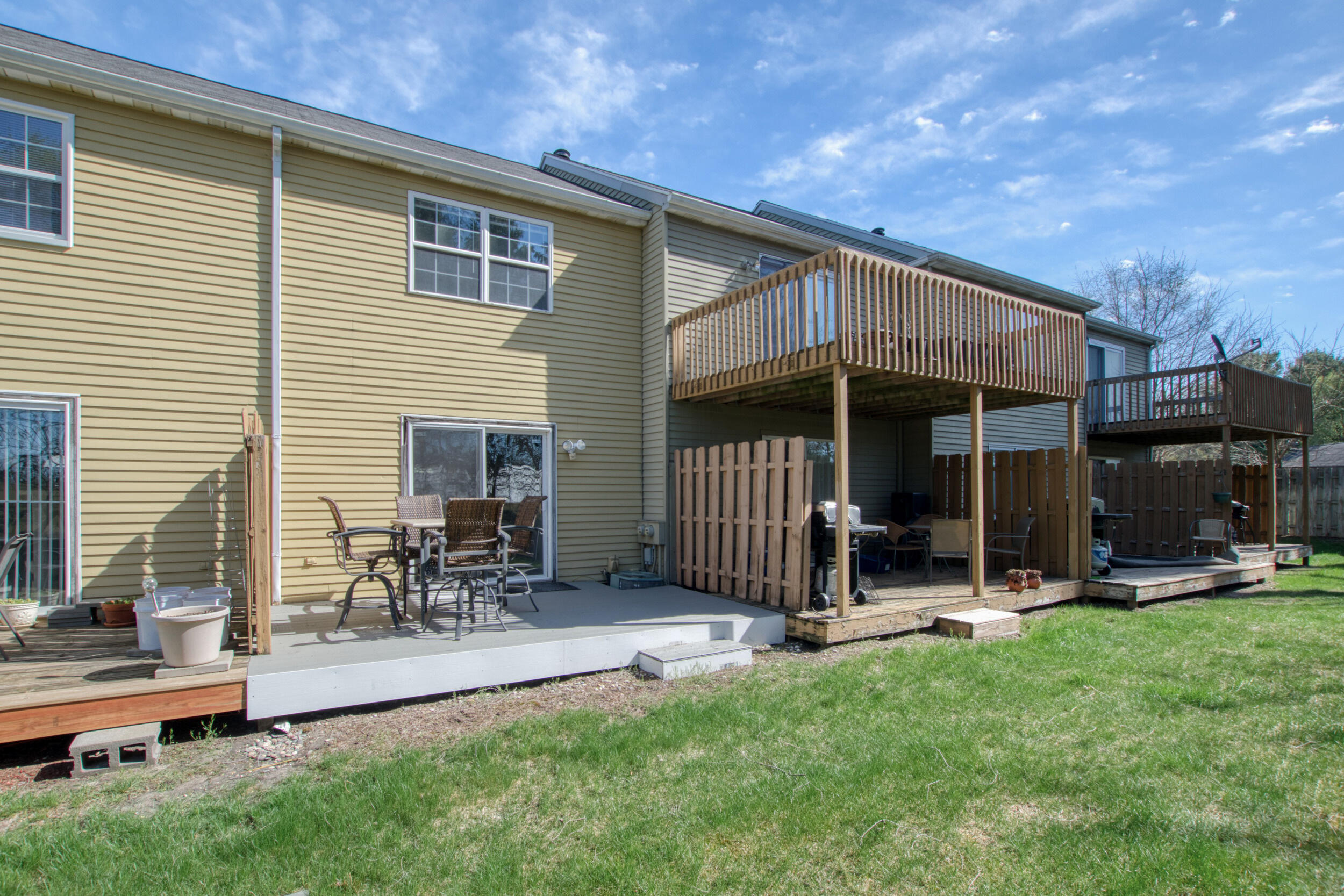 732 Pinckney Court