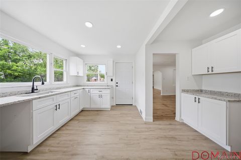 Tiny photo for 7285 Prospect Avenue, Warren City, MI 48091 (MLS # 20261039562)