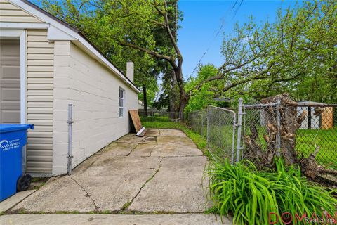 Tiny photo for 7285 Prospect Avenue, Warren City, MI 48091 (MLS # 20261039562)