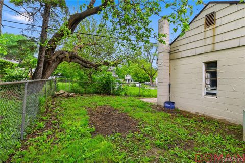 Tiny photo for 7285 Prospect Avenue, Warren City, MI 48091 (MLS # 20261039562)