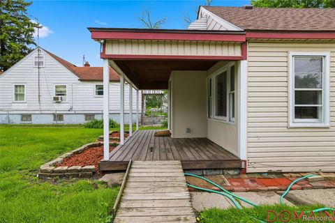 Tiny photo for 7285 Prospect Avenue, Warren City, MI 48091 (MLS # 20261039562)
