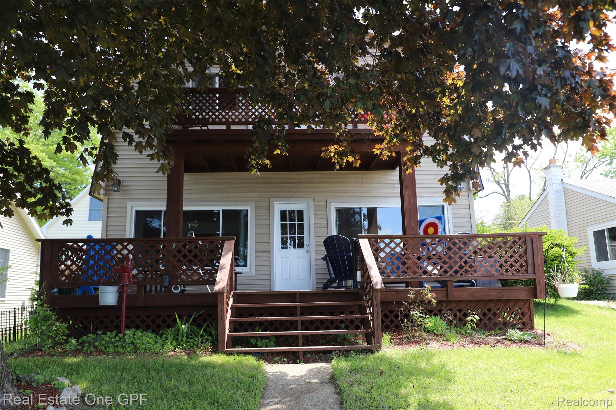 8860 RUSHSIDE Drive