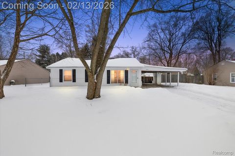 2657 Walnut Road Auburn Hills City MI 48326