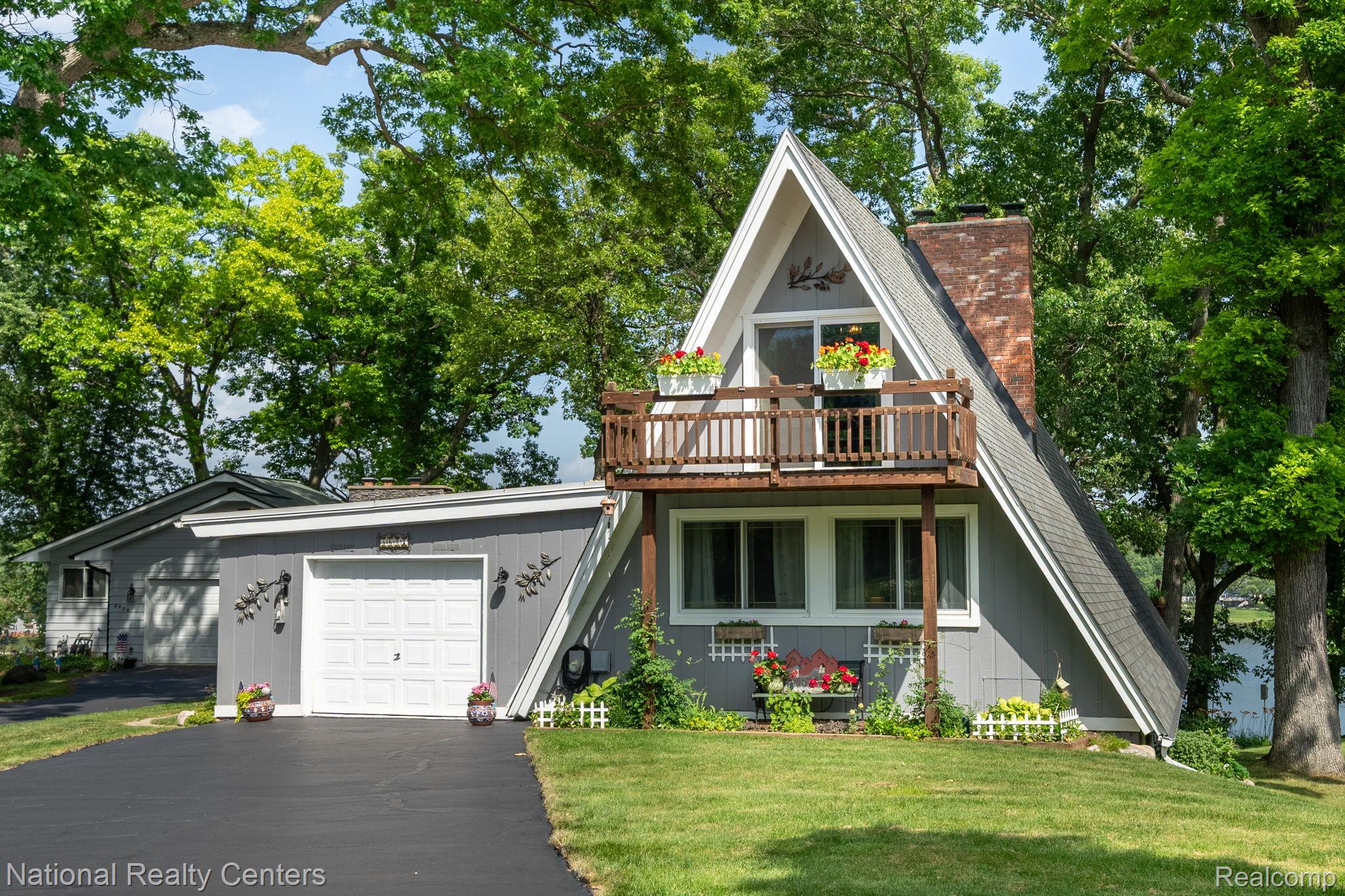 3627 Merritt Lake Drive