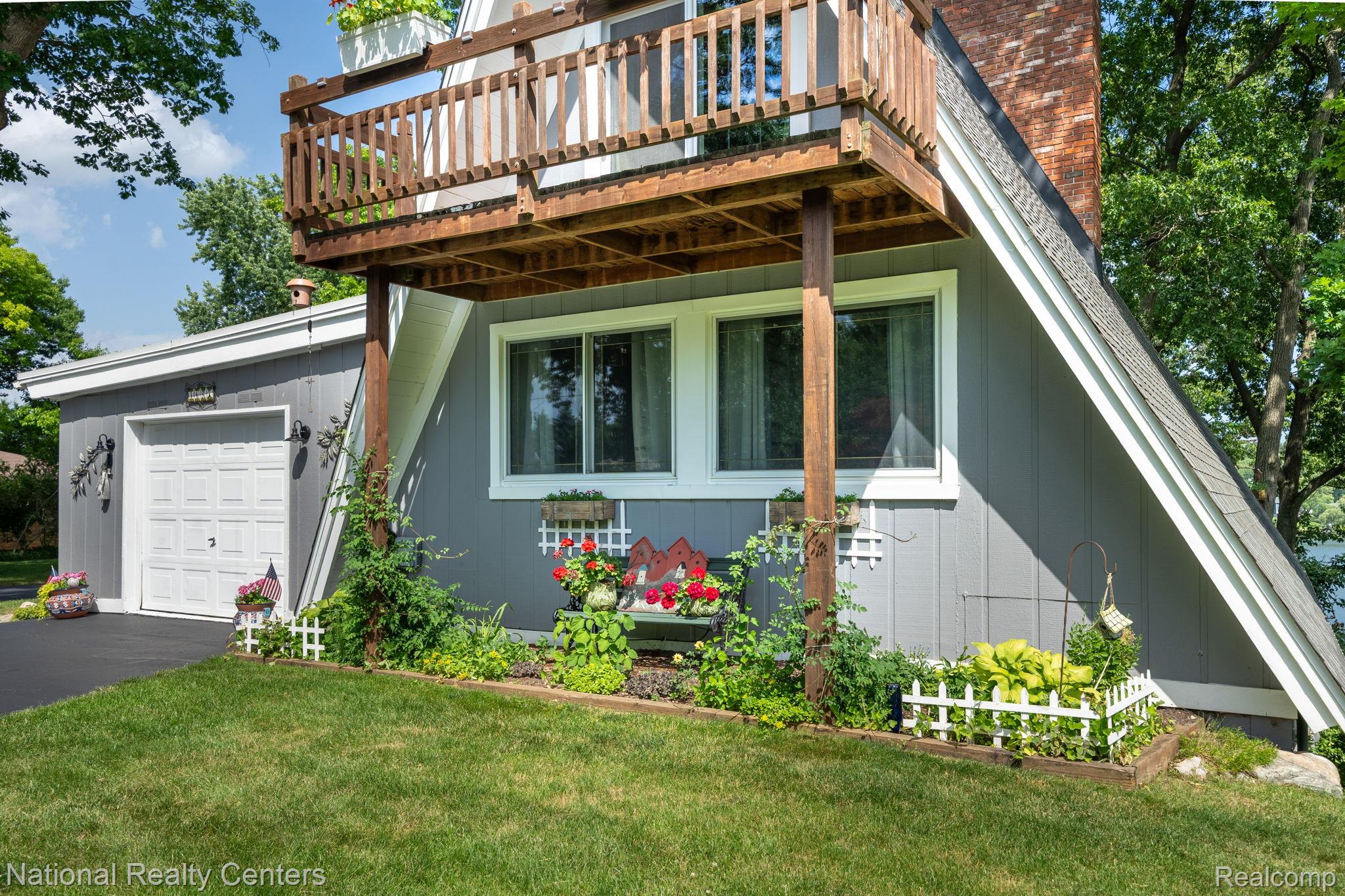 3627 Merritt Lake Drive