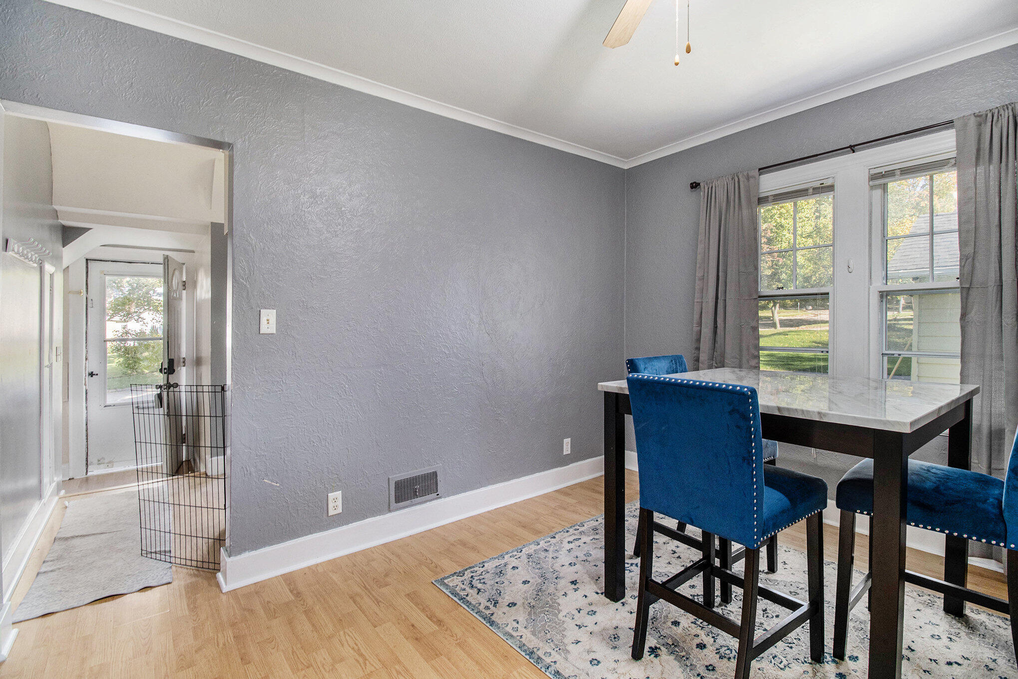 432 N Riverview Drive