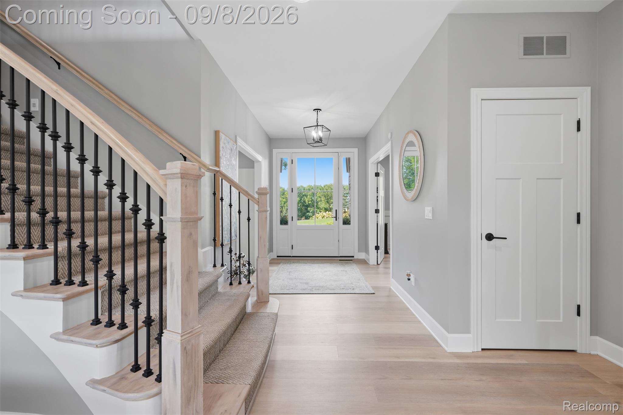 9046 Northpointe Ridge