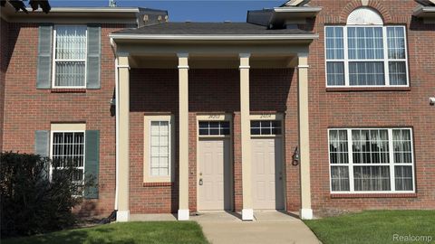 24202 Chesapeake Circle Walled Lake City MI 48390