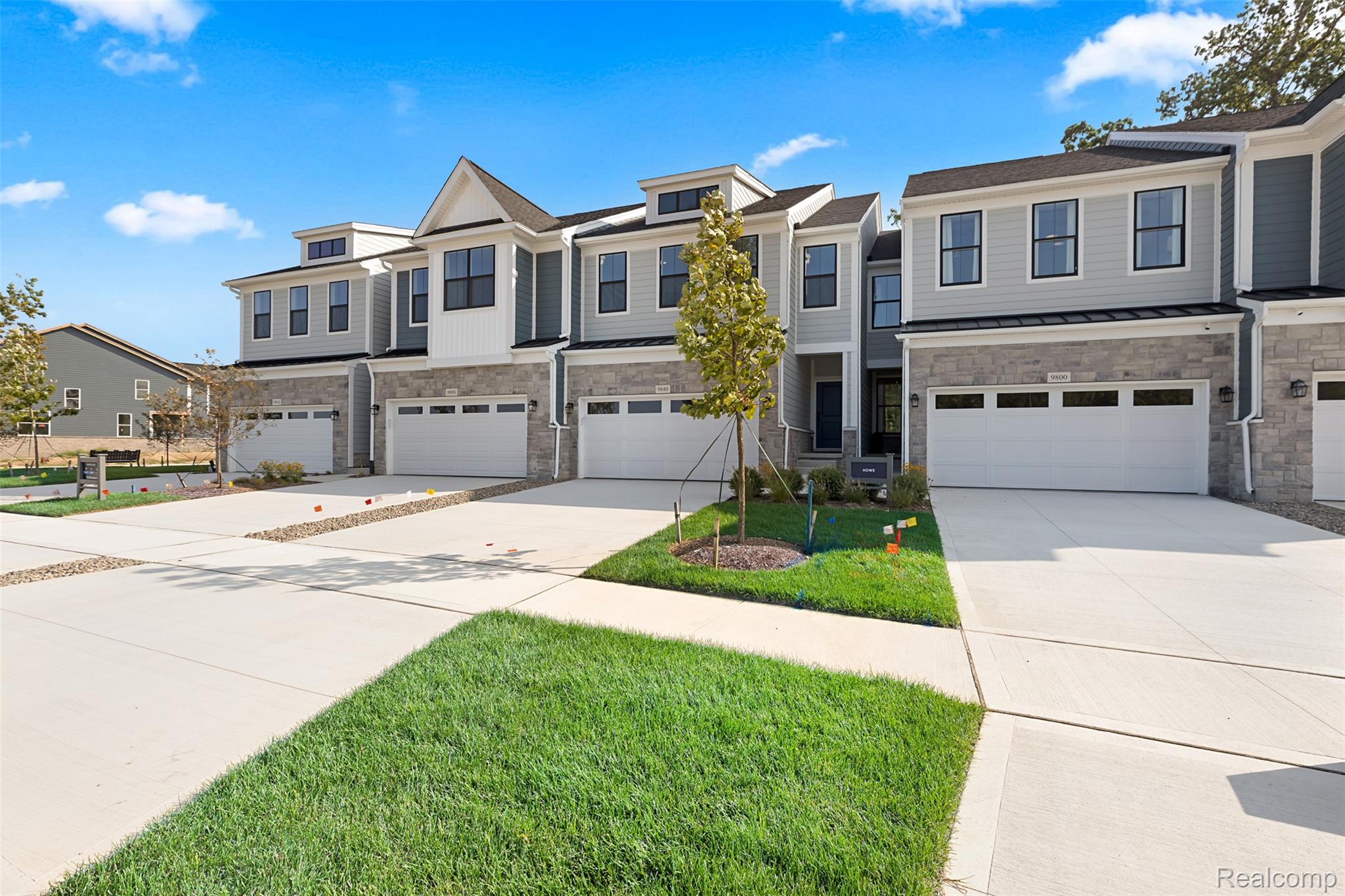 9840 Firwood