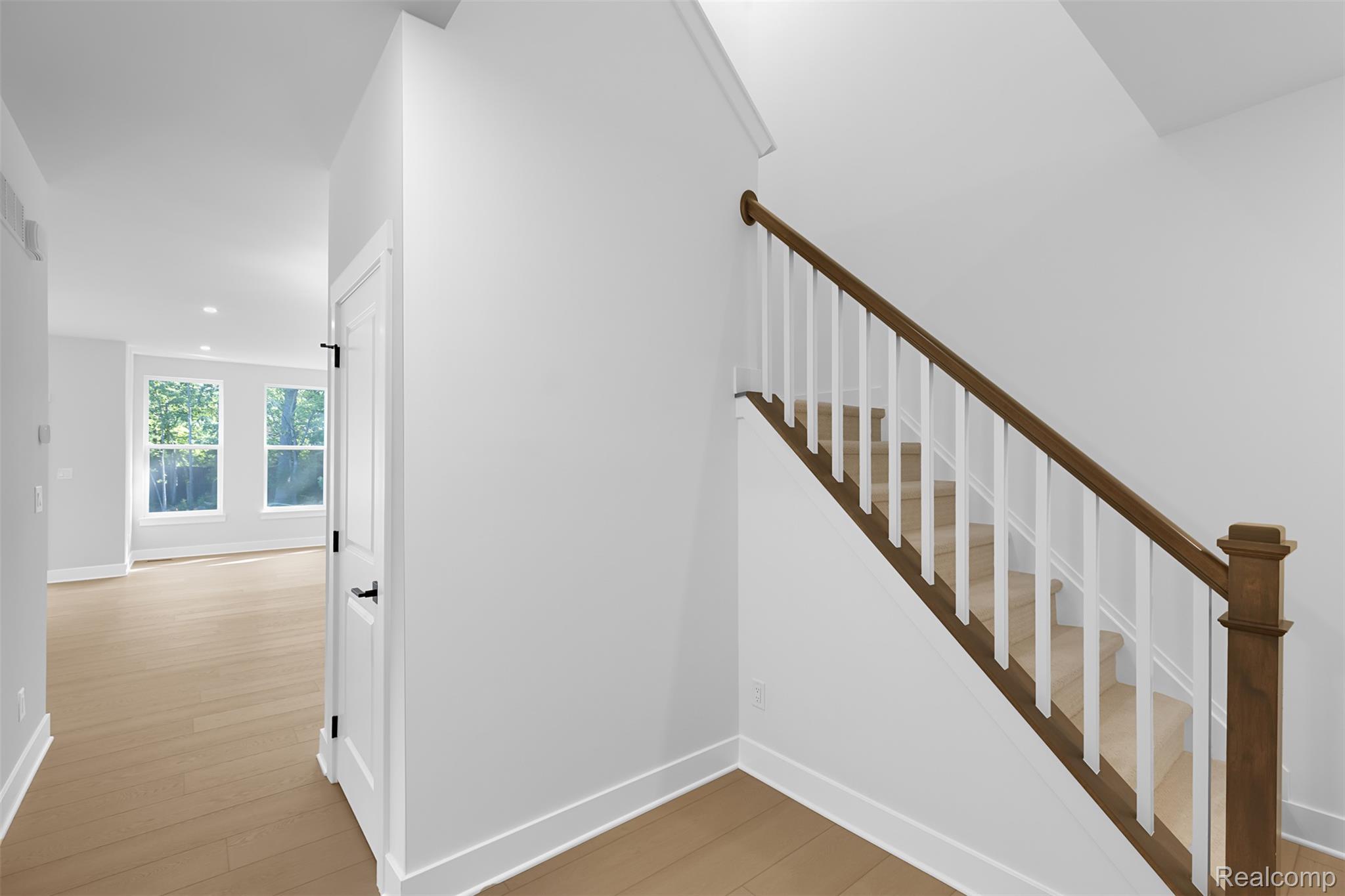 9840 Firwood