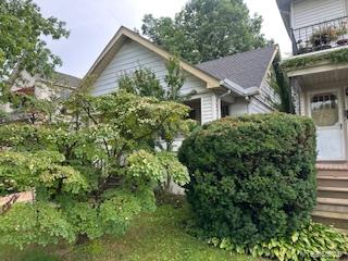 1451 Beaconsfield Avenue