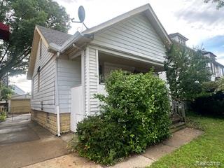 1451 Beaconsfield Avenue