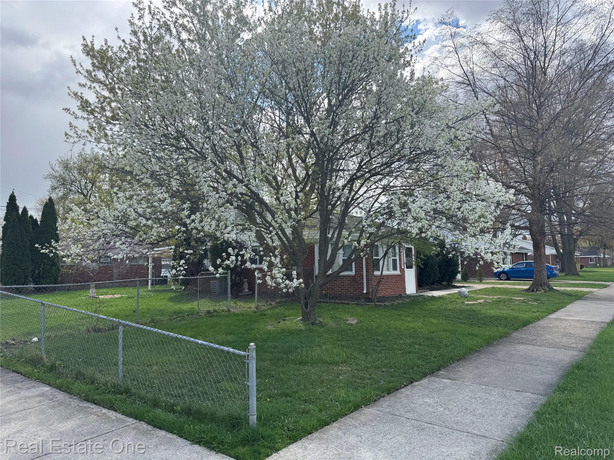 24344 Rosemarie Avenue