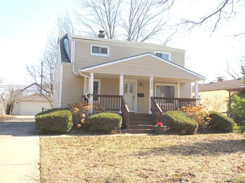 3804 Elmhurst Avenue Royal Oak Charter Township MI 48073