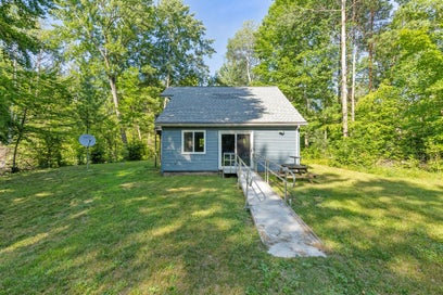 16698 220th Avenue Big Rapids Charter Township MI 49307