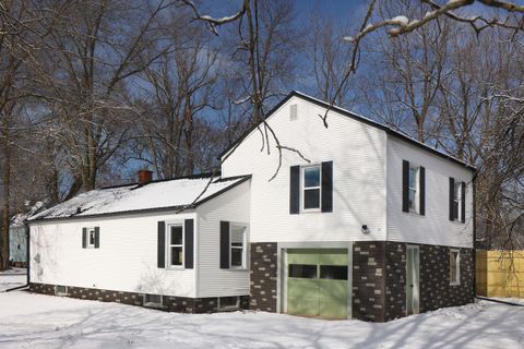 A home in BedfordCharterTownship_Calhoun