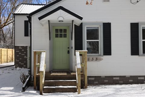 A home in BedfordCharterTownship_Calhoun