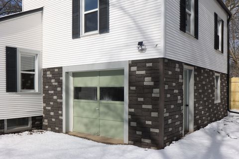 A home in BedfordCharterTownship_Calhoun