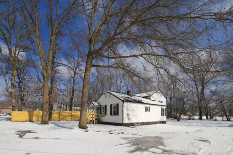 A home in BedfordCharterTownship_Calhoun