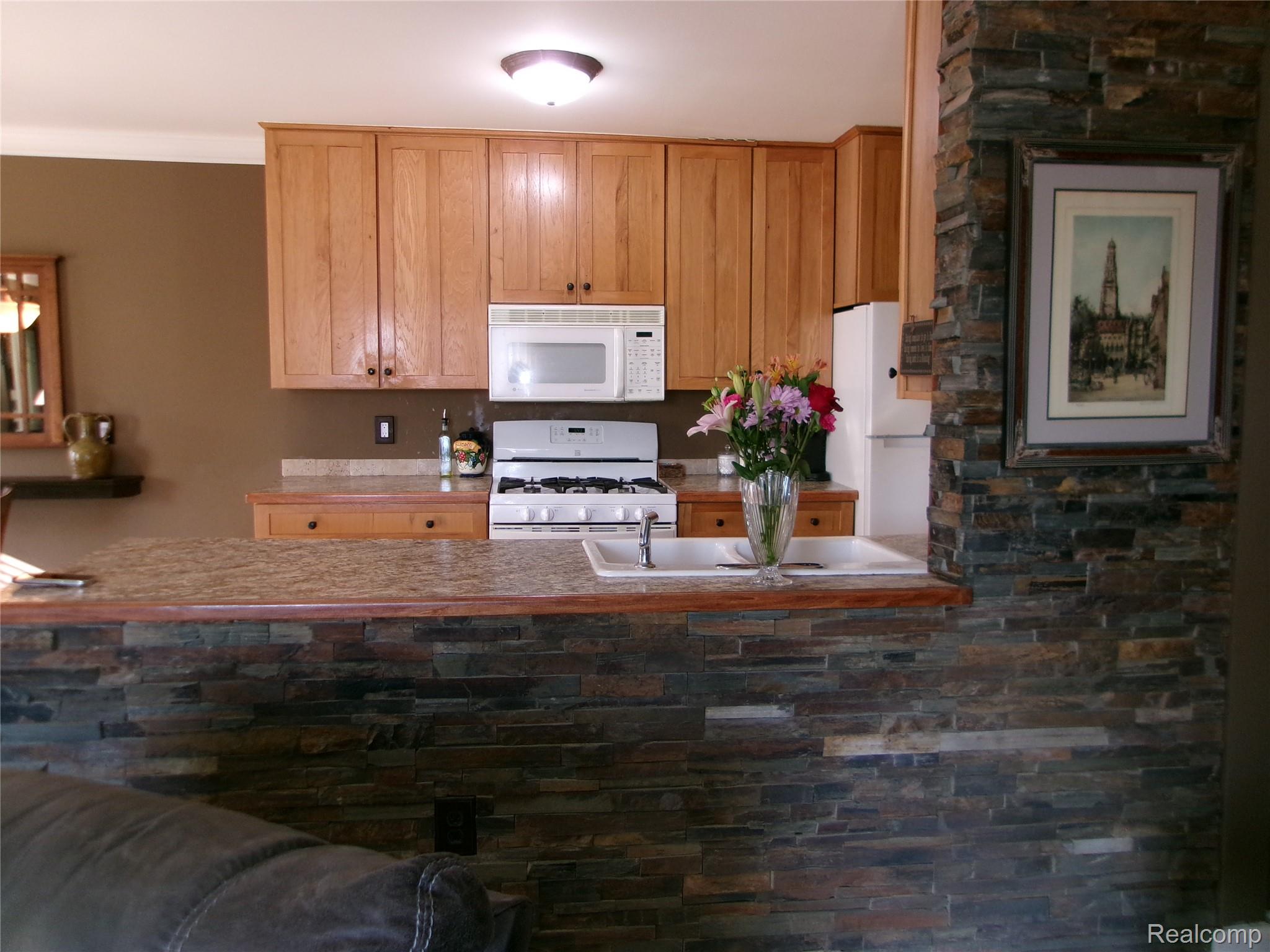 23453 Stonehenge Boulevard 128