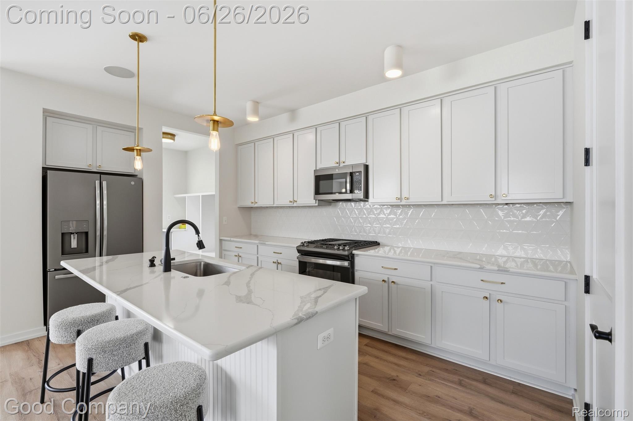 8431 Kenberton Drive