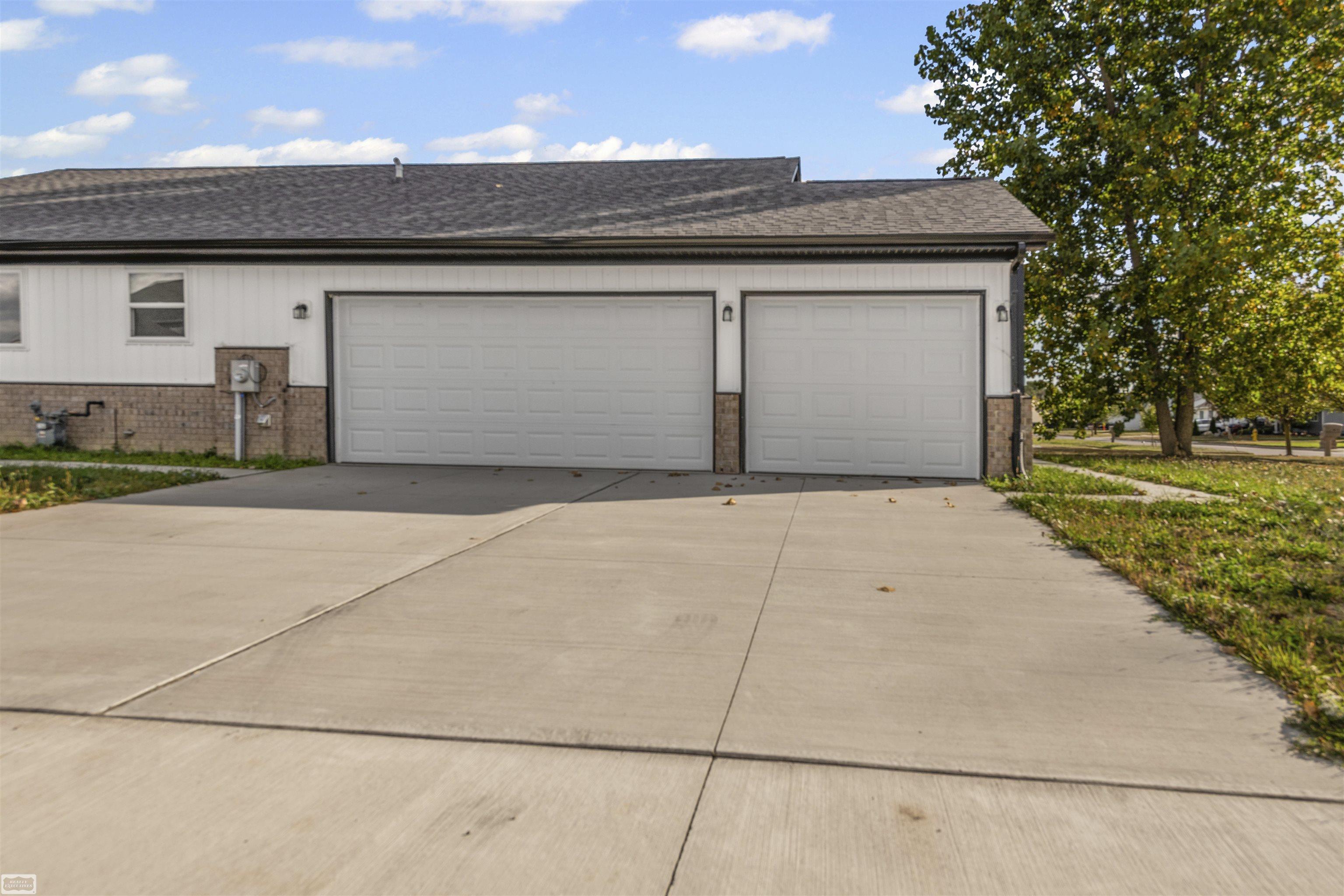 59746 Manning Drive