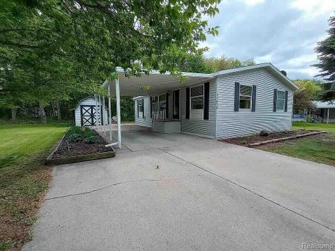 Photo for 11079 Armstrong