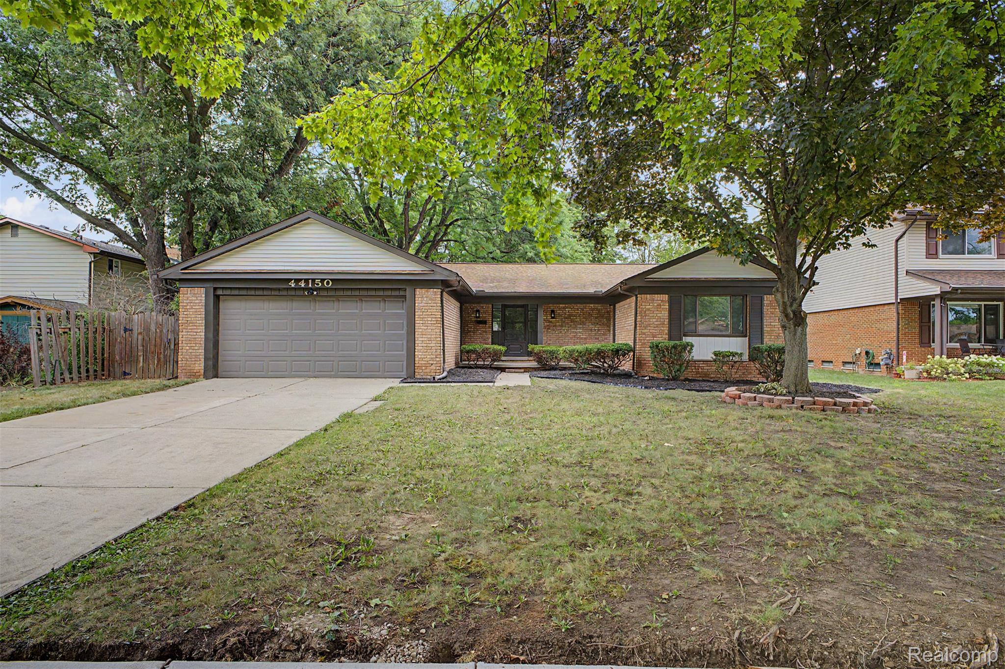 44150 S Umberland Circle