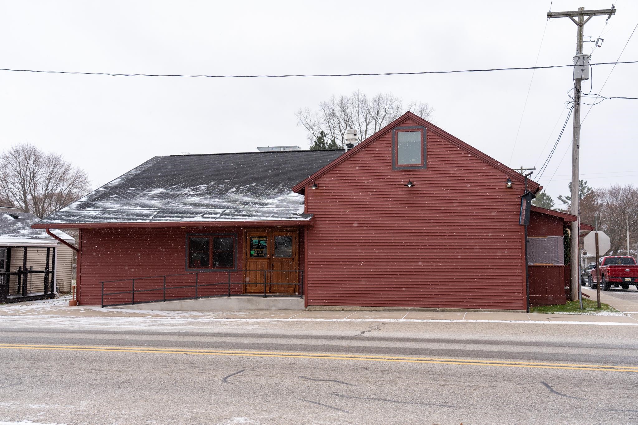 2803 W Blanchard Road