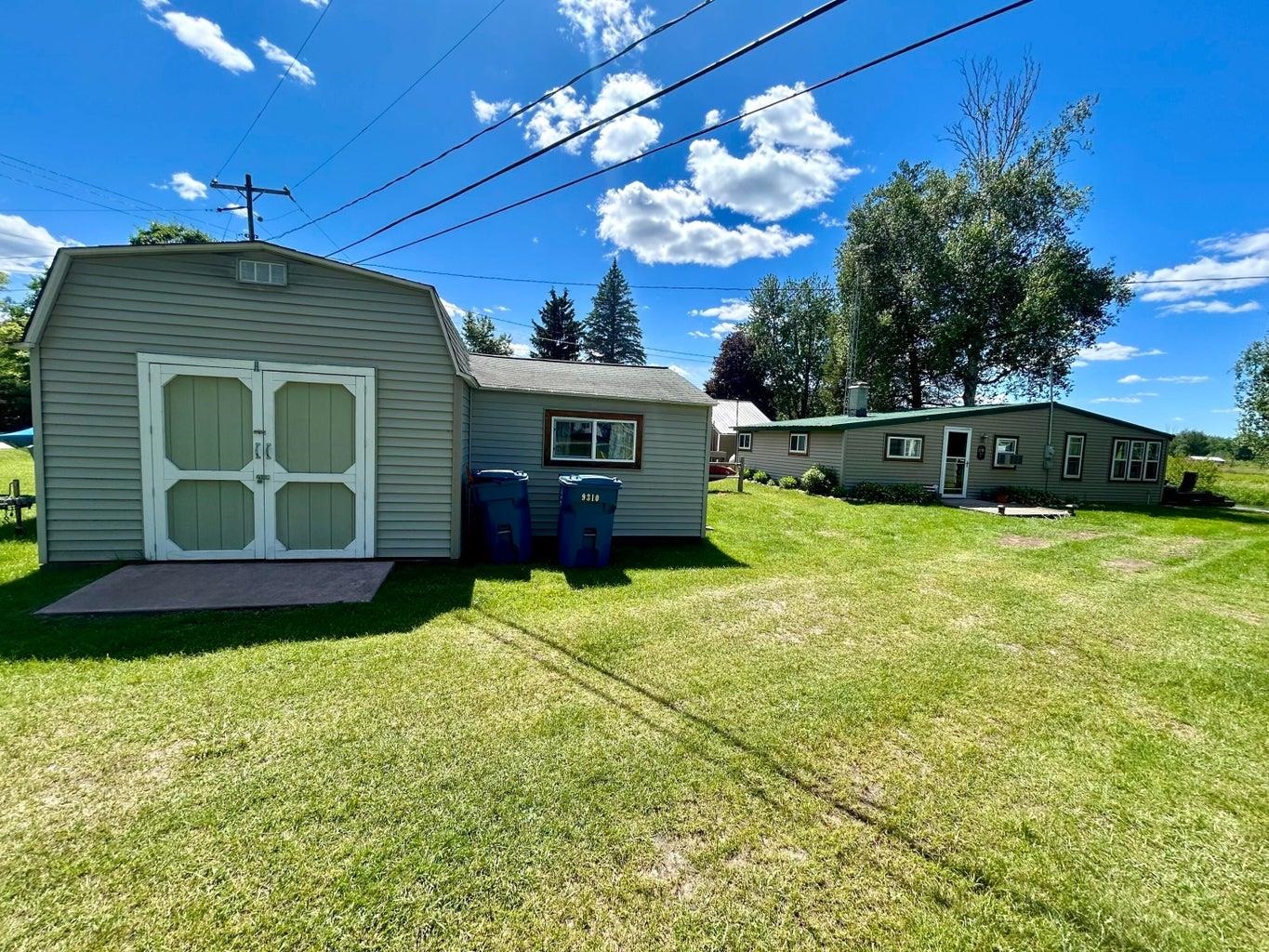 9312 Elizabeth Road