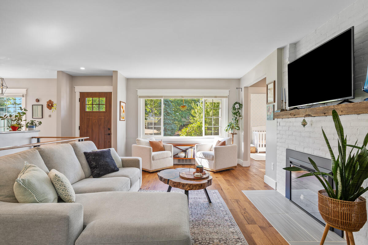 116 Sunnyside Drive