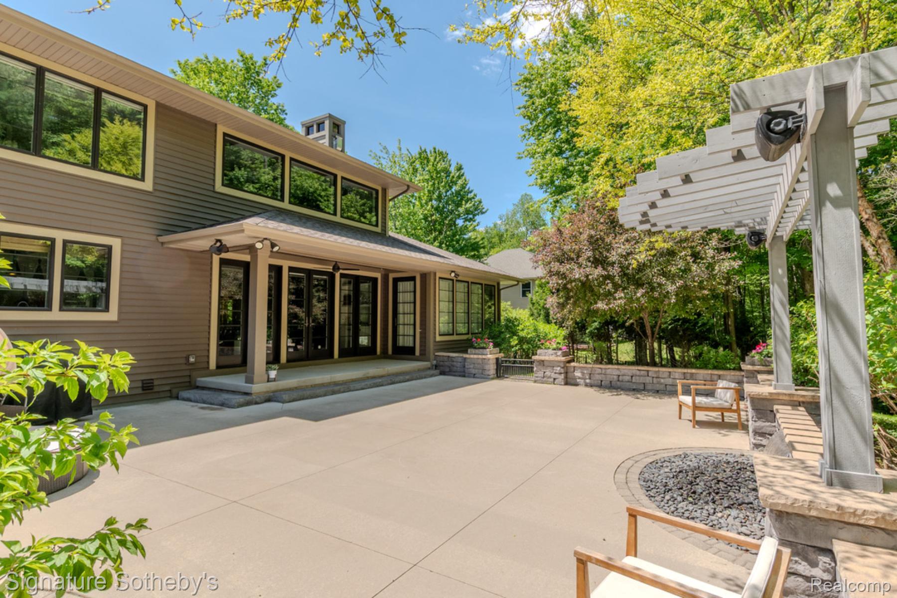 3479 E Shady Ridge Lane