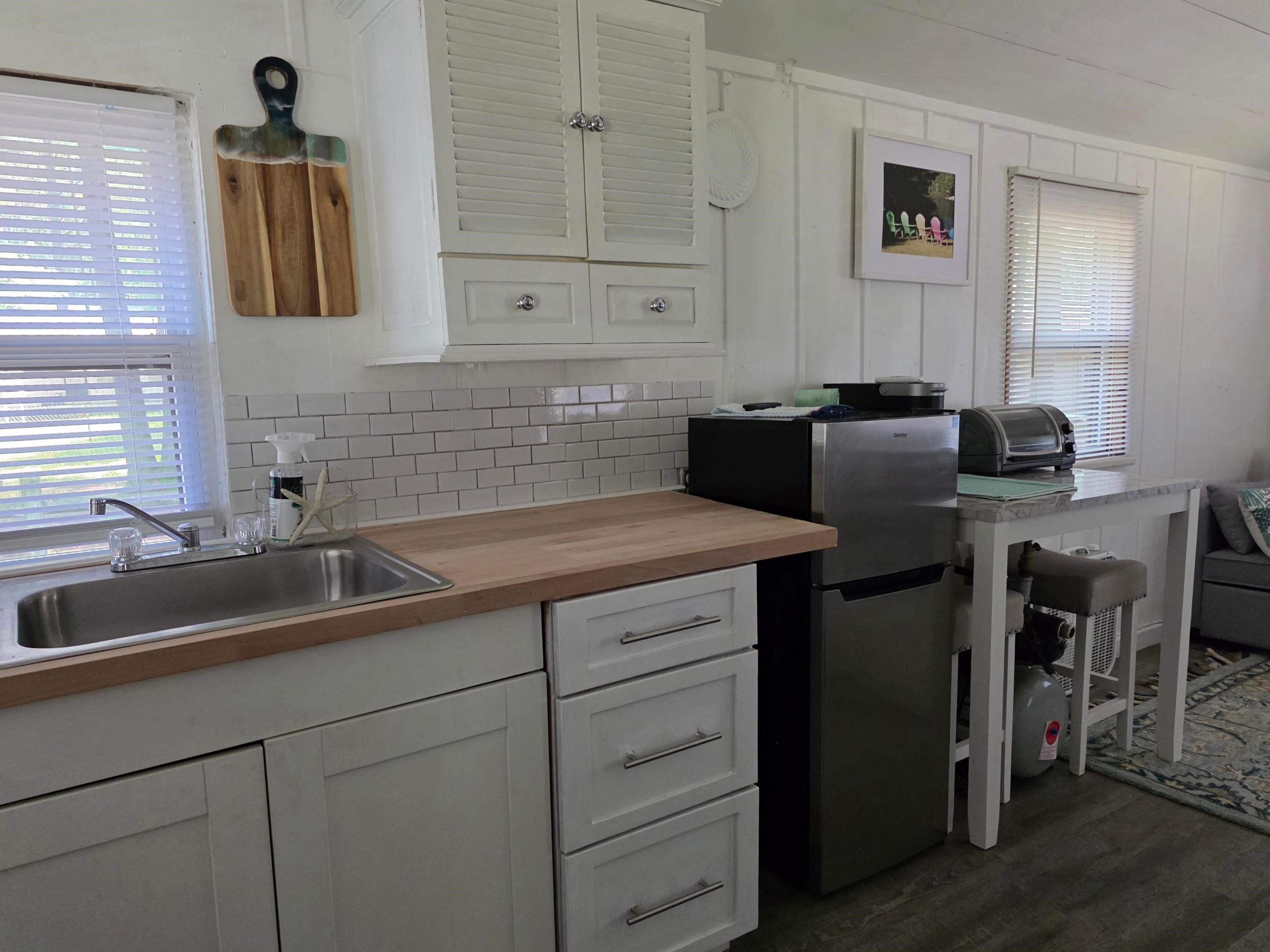 219 Colony Road