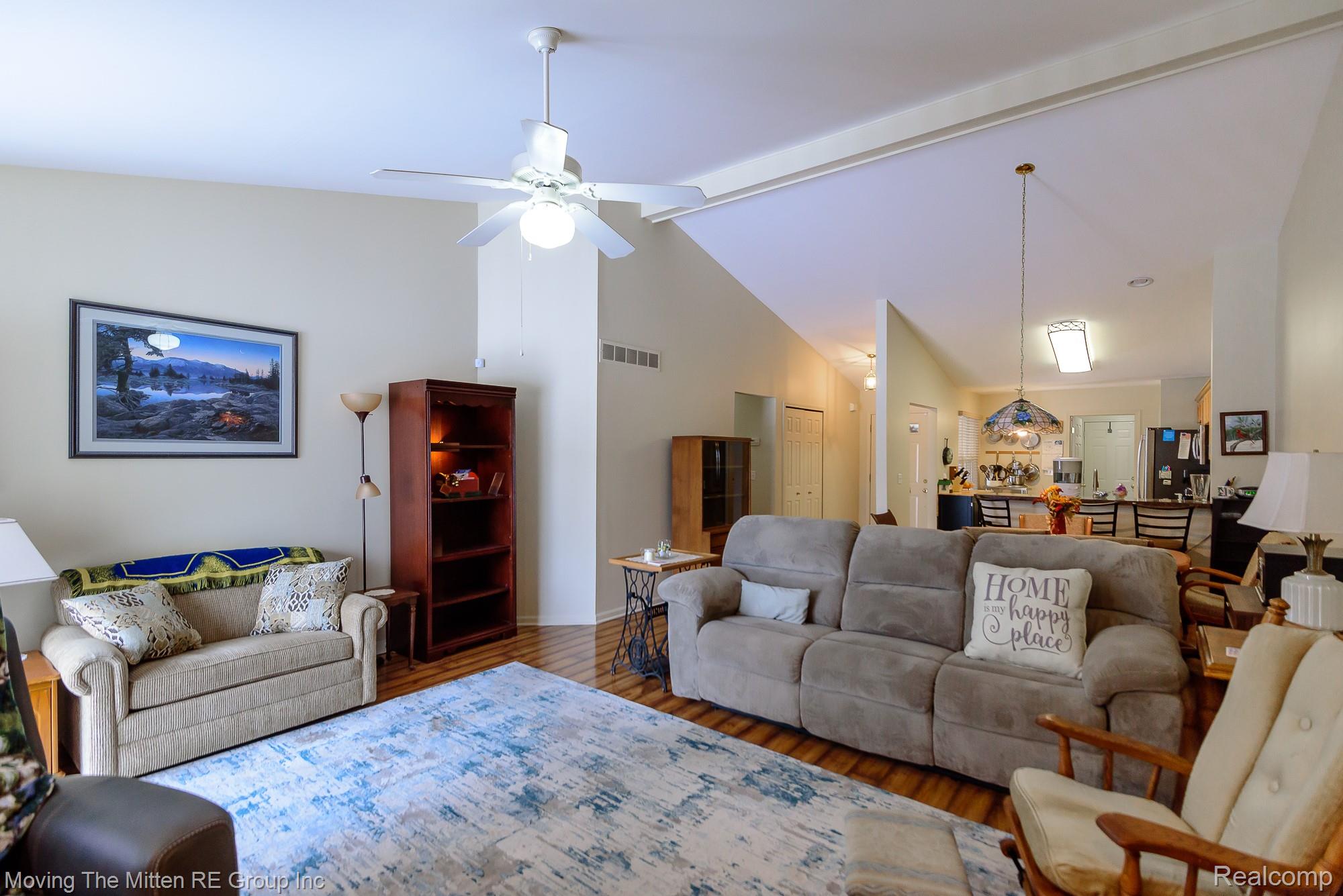 1856 N Kenwyck Drive