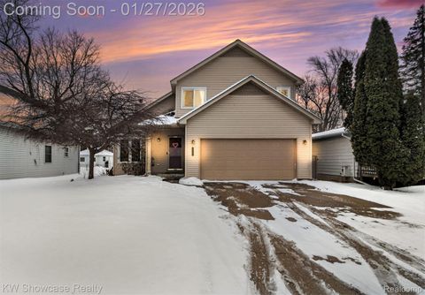 917 Iroquois Avenue Waterford Charter Township MI 48327