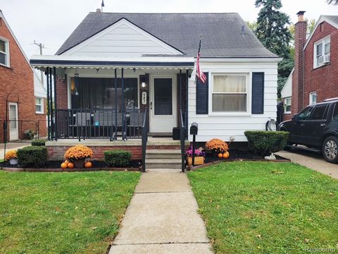 547 Moran Avenue Lincoln Park City MI 48146